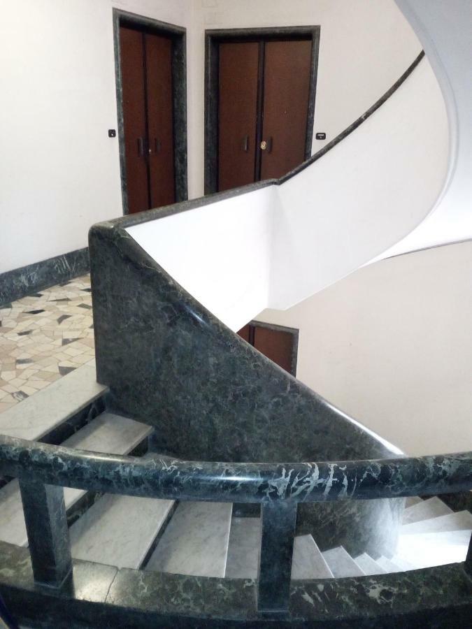 Dream House Spazioso Appartamento Tra Policlinico E Piazza Bologna Rom Exteriör bild