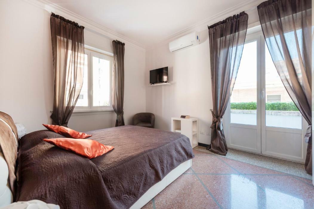 Dream House Spazioso Appartamento Tra Policlinico E Piazza Bologna Rom Exteriör bild